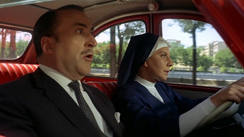 Sor Citroën trata de aprobar el carnet de conducir