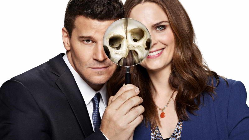 reparto de bones